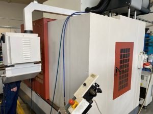 CENTRO DI LAVORO VERTICALE USATO MOD. SVM-1200 - immagine 4