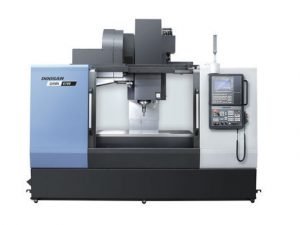 Alternative view of CENTRO DI LAVORO CNC VERTICALE Doosan DNM 6700 [L] [XL]