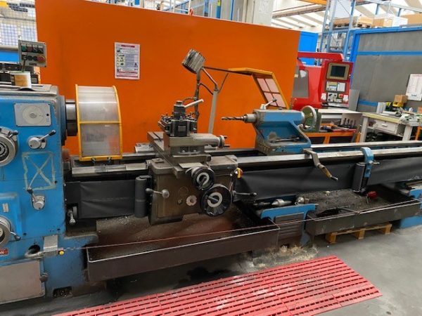 TORNIO PARALLELO BREDA MOD. BRP 300 X 3000