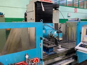 FRESATRICI A BANCO FISSO  ANAYAK  VH 2200  USATO